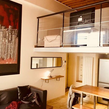 Apartamento Le Calme De L'Opera. Lyon Exterior foto
