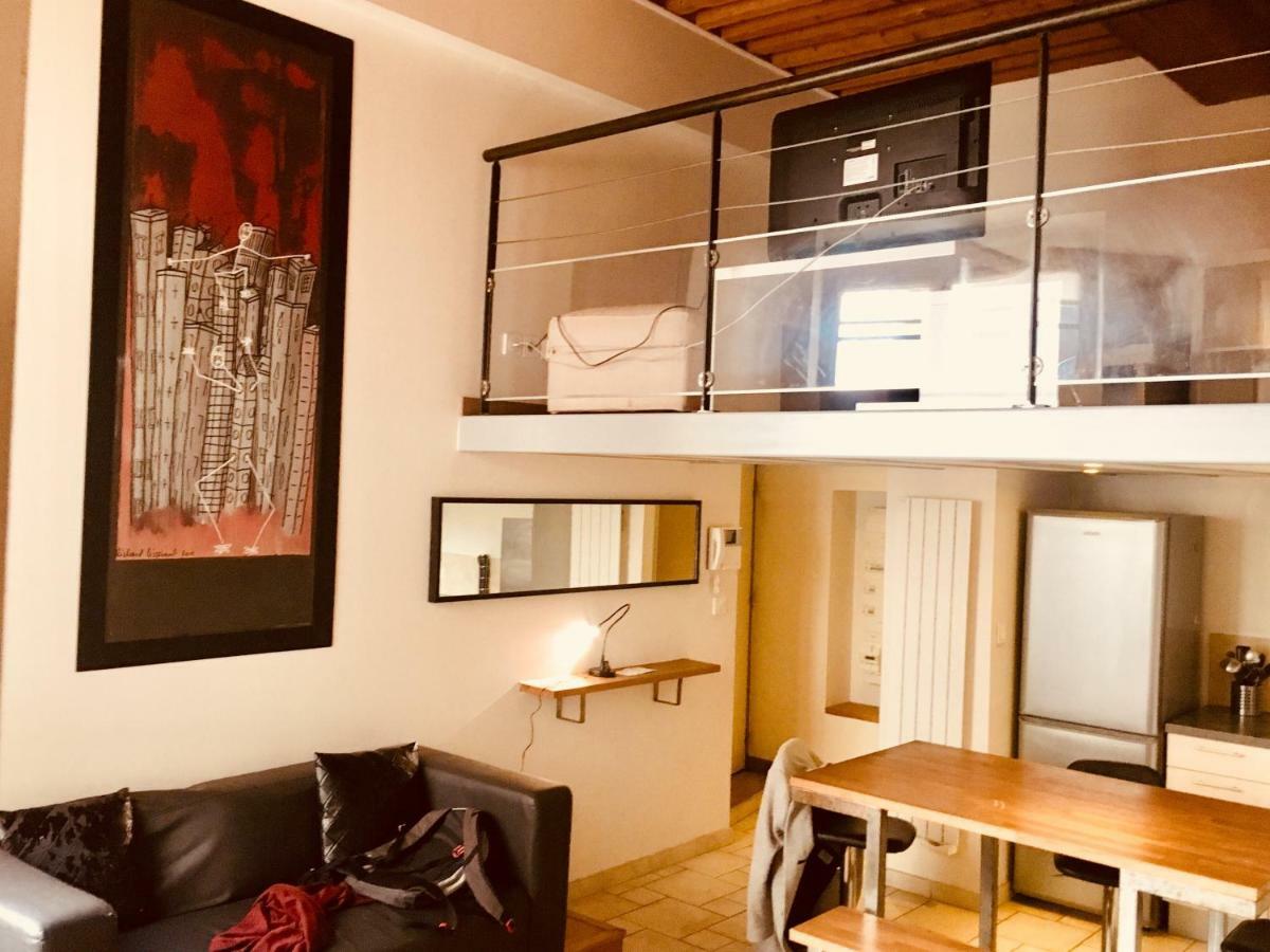 Apartamento Le Calme De L'Opera. Lyon Exterior foto