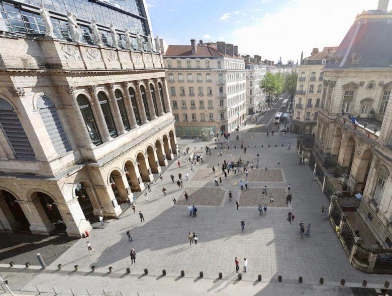 Apartamento Le Calme De L'Opera. Lyon Exterior foto